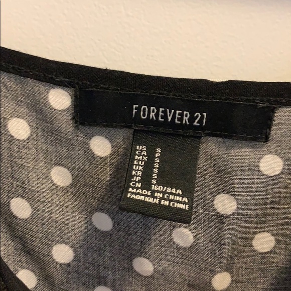 Forever 21. Polka dot dress. Size Small. - Picture 4 of 4